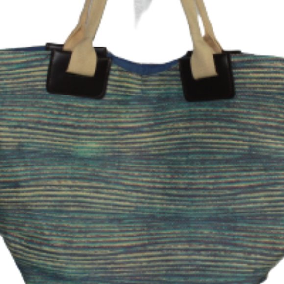 Jessica  Beach Bag Tote - Picture 3 of 4